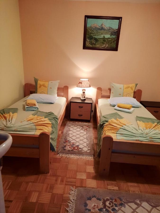Guest House Rose Smederevska Palanka Exterior photo